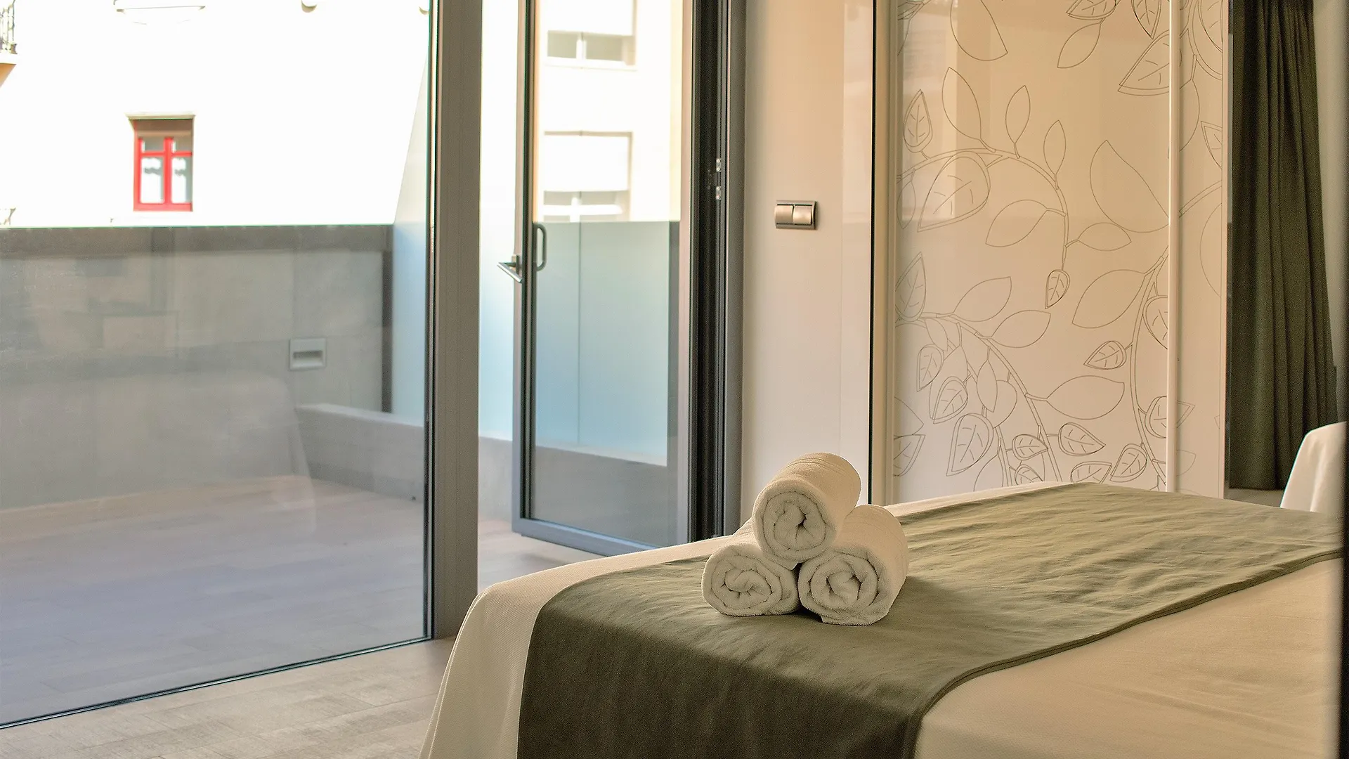 Apartamentos Suites Oficentro Deluxe Malaga