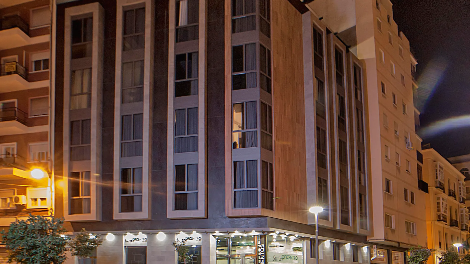 Apartamentos Suites Oficentro Deluxe Malaga 0*,  Spain