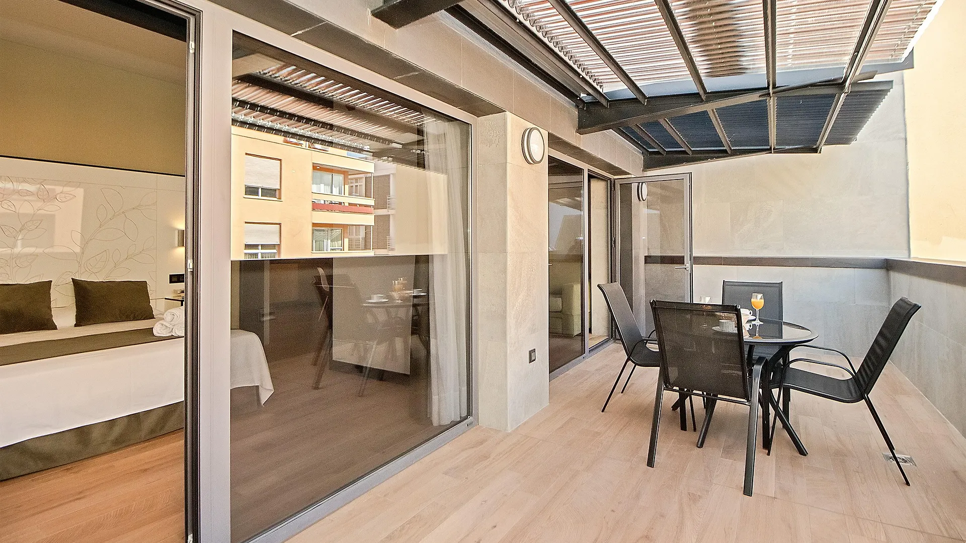 Apartment Apartamentos Suites Oficentro Deluxe Málaga Spanien