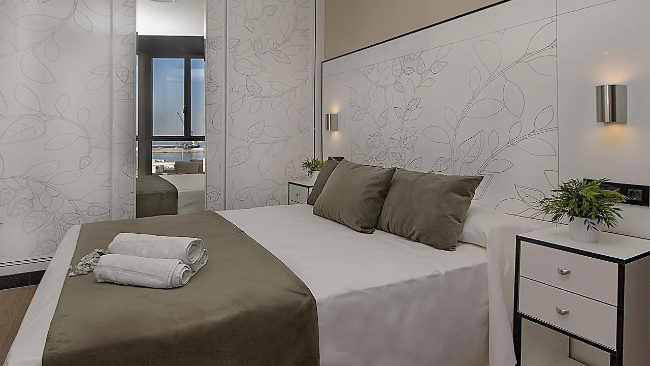 Apartamentos Suites Oficentro Deluxe Malaga