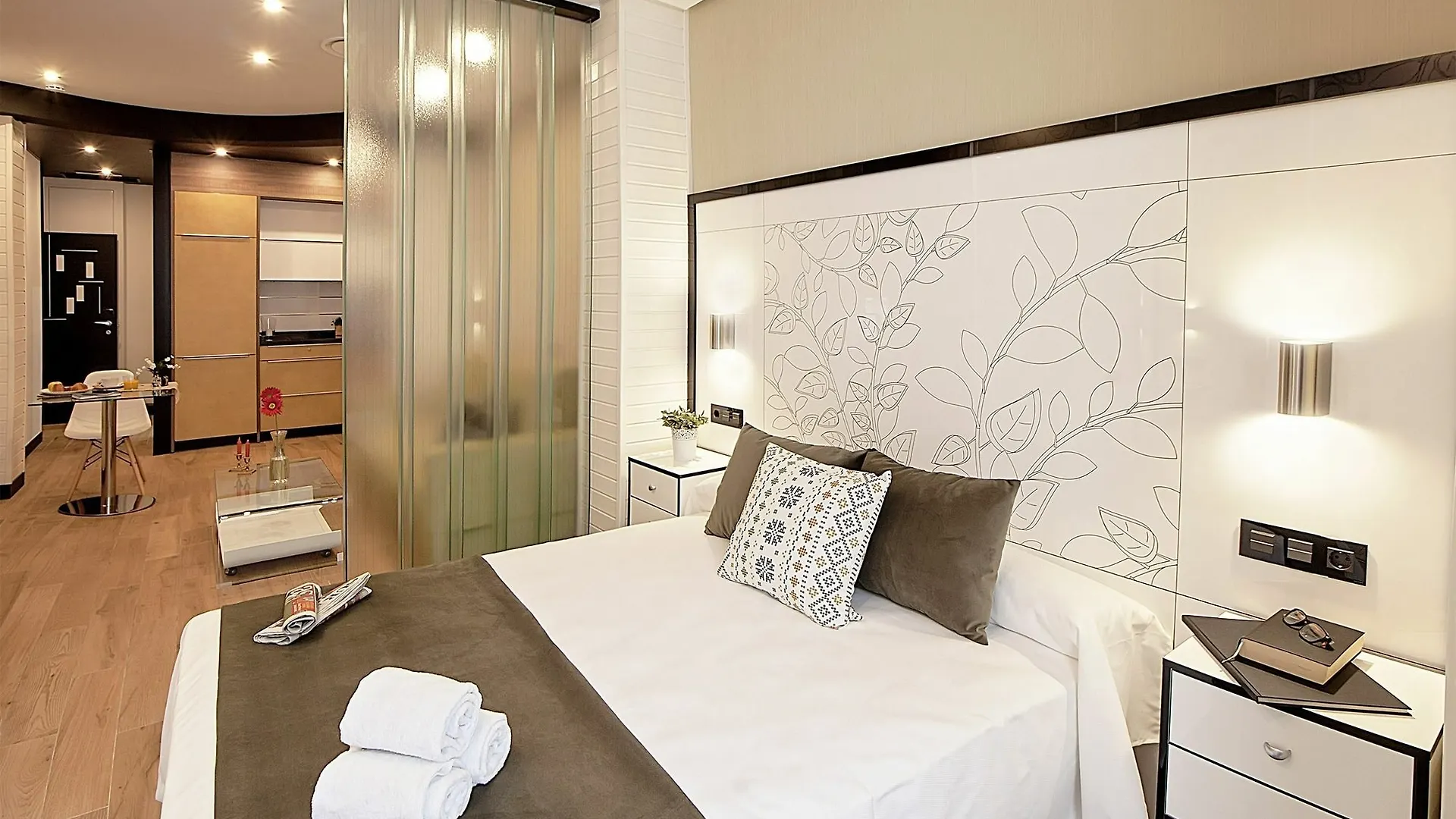 Apartamentos Suites Oficentro Deluxe Malaga 0*,
